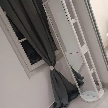 Апартаменты Petite Maisonnette Au Calme Дравей