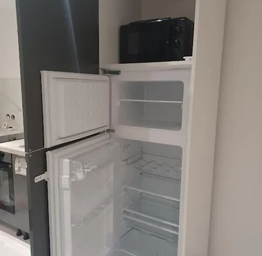 Petite Maisonnette Au Calme 아파트 *