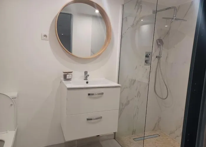 Petite Maisonnette Au Calme *